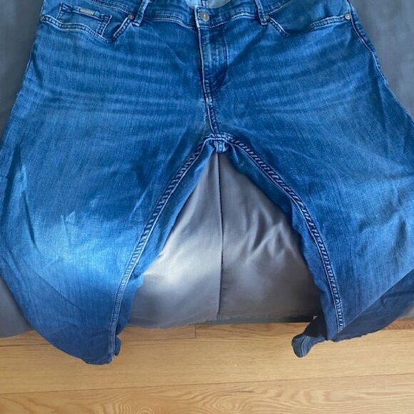 BOSS - HUGO BOSS - - Picture 3 of 6